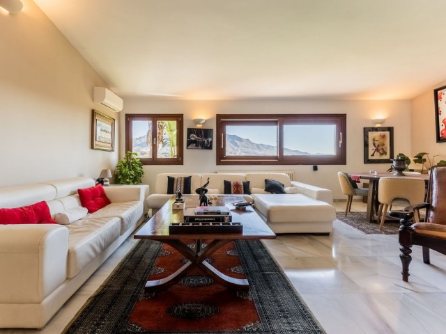 Villa, Las Brisas, R5222131