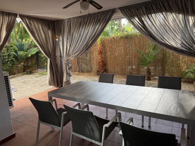 Appartement avec 2 Chambres  à Puerto Banús