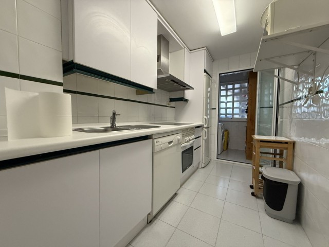 Huoneisto, Puerto Banús, R5222248