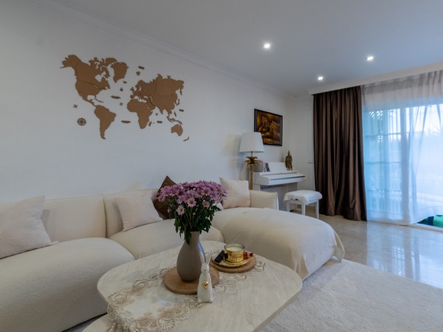 4 Schlafzimmer Reihenhaus in Mijas Costa