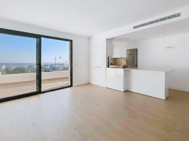 2 Bedrooms Apartment in Estepona