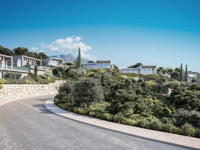 5 Bedrooms Villa in Benahavís