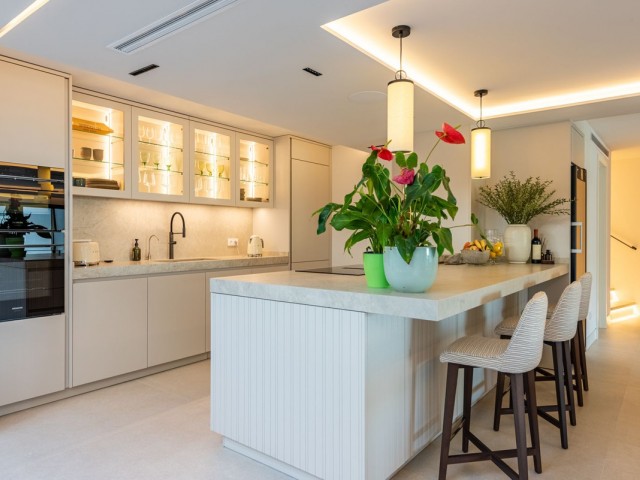 3 Makuuhuoneen Rivitalo Altos de los Monteros