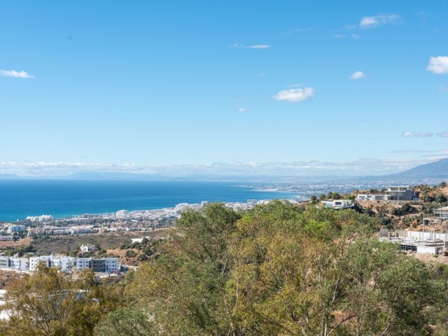 3 Makuuhuoneen Rivitalo Altos de los Monteros