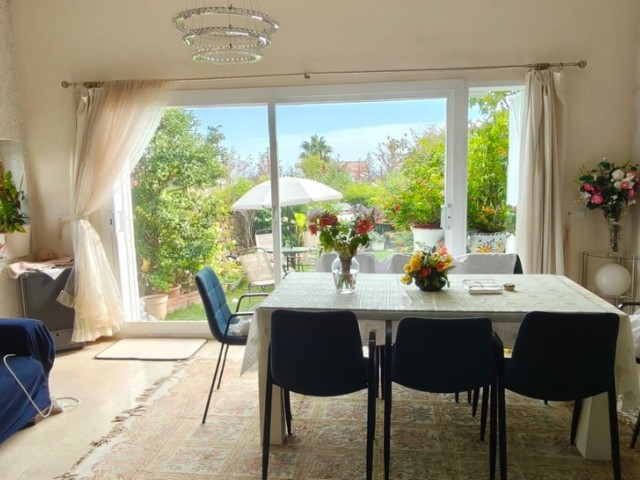 Townhouse, El Paraiso, R5229304