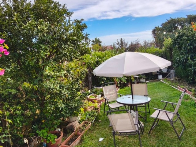 2 Bedrooms Townhouse in El Paraiso