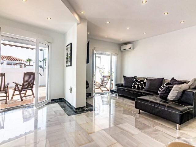 5 Bedrooms Villa in Benalmadena Costa