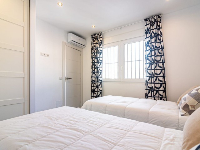 5 Bedrooms Villa in Benalmadena Costa