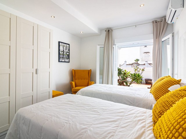 5 Bedrooms Villa in Benalmadena Costa