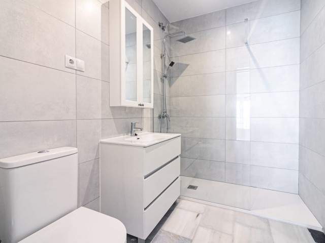 5 Bedrooms Villa in Benalmadena Costa