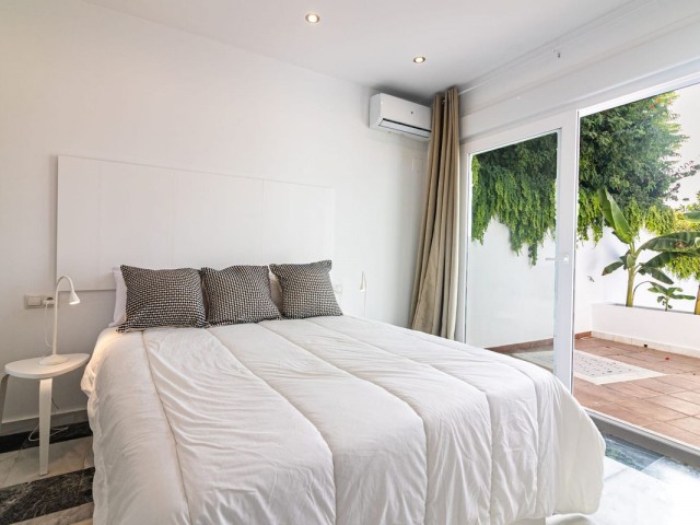 5 Bedrooms Villa in Benalmadena Costa