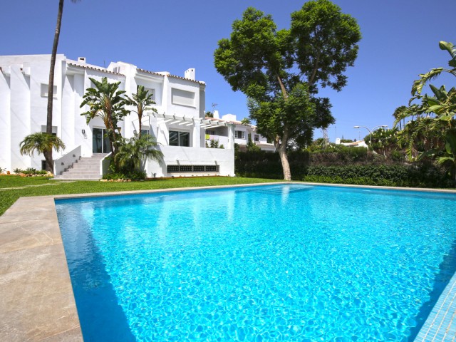 Townhouse, Nueva Andalucia