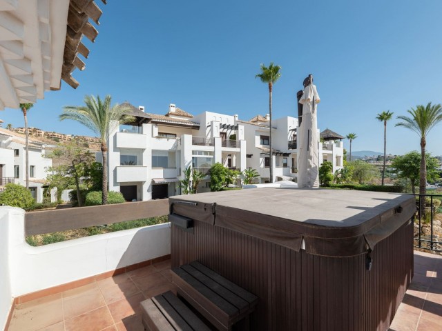 Maison mitoyenne avec 4 Chambres  à Benahavís