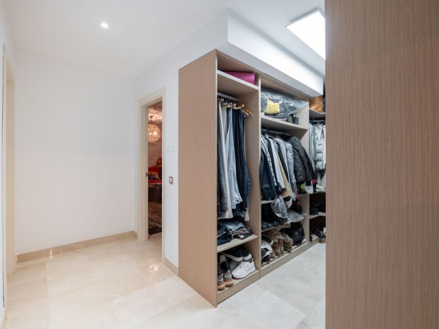 4 Slaapkamer Rijtjeshuis in Benahavís