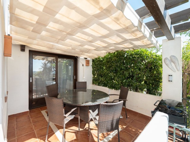 4 Slaapkamer Rijtjeshuis in Benahavís