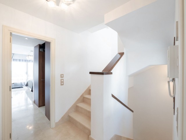 4 Schlafzimmer Reihenhaus in Benahavís