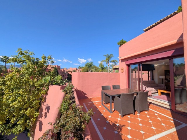 3 Makuuhuoneen Huoneisto New Golden Mile