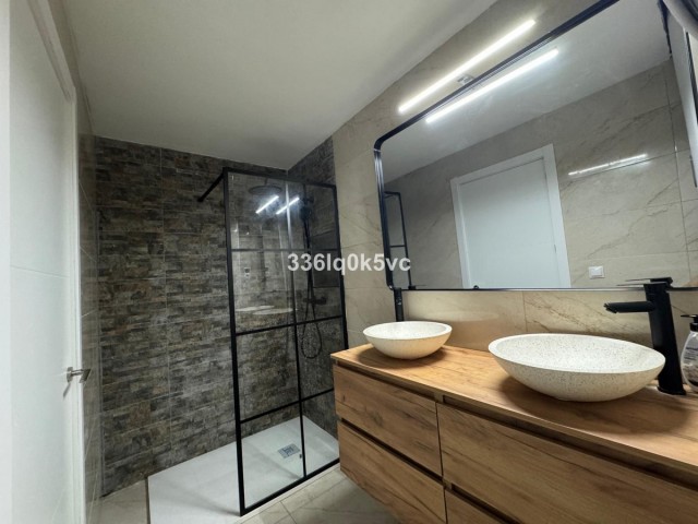 Apartment, Málaga, R5230066