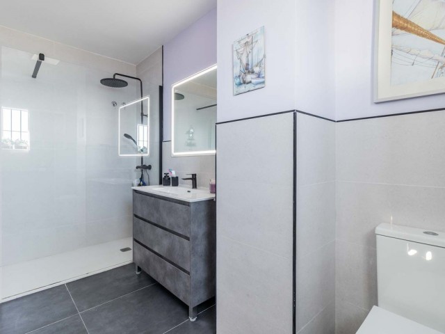 2 Bedrooms Townhouse in Manilva