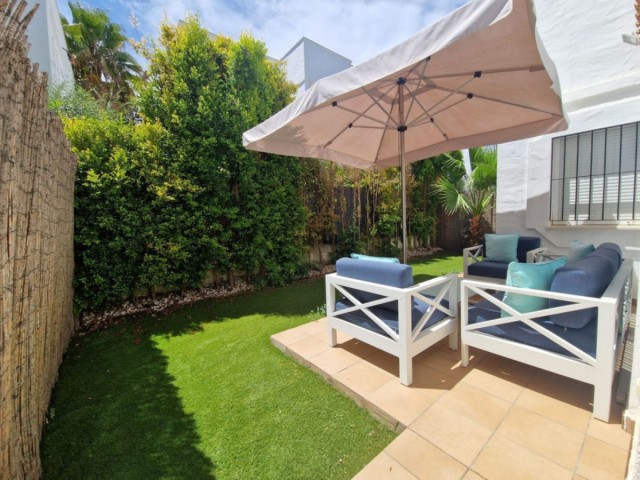3 Bedrooms Townhouse in Nueva Andalucía