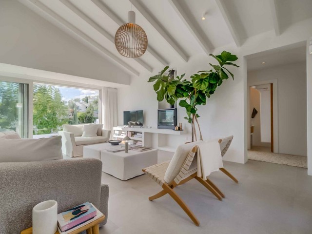 4 Bedrooms Villa in Benalmadena