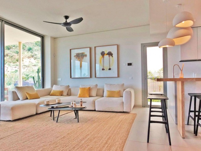 Appartement avec 3 Chambres  à Mijas