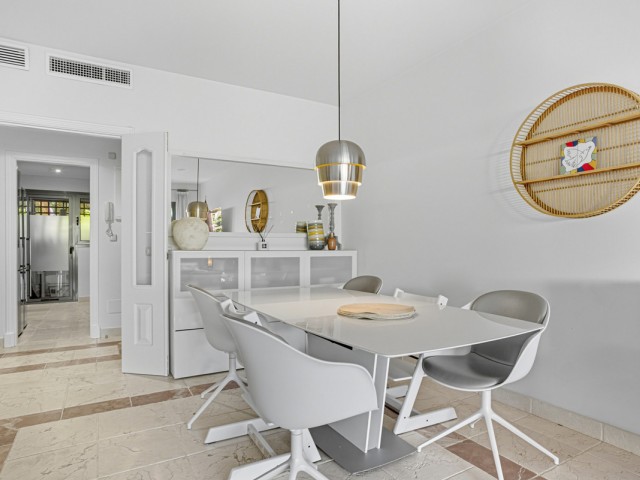 2 Bedrooms Apartment in Estepona