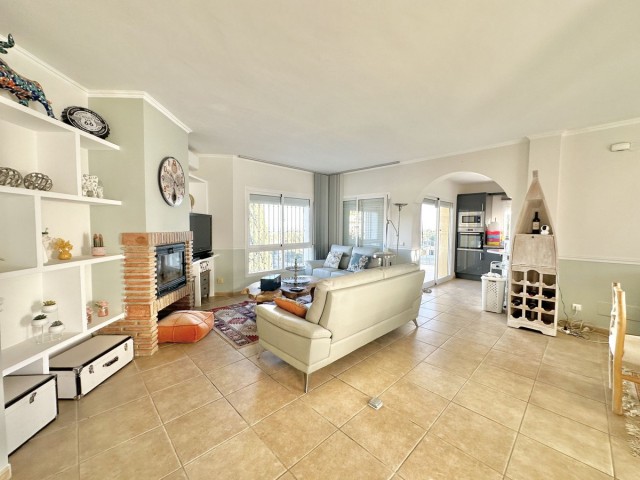 4 Bedrooms Villa in Mijas Costa