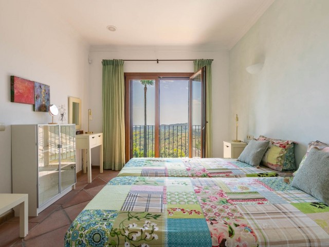 Villa avec 5 Chambres  à Benahavís