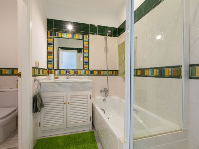 Villa avec 5 Chambres  à Benahavís