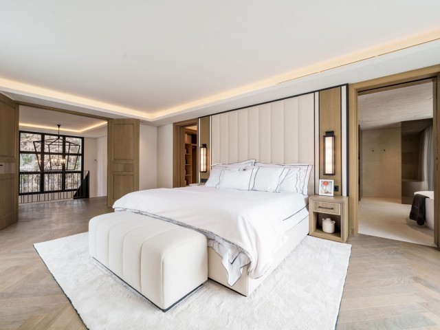 5 Schlafzimmer Villa in Nueva Andalucía