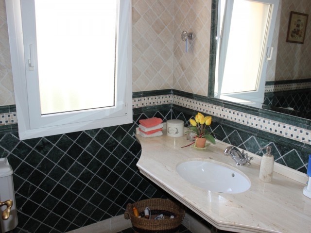 Villa avec 7 Chambres  à Artola