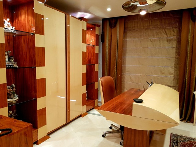 Penthouse in New Golden Mile