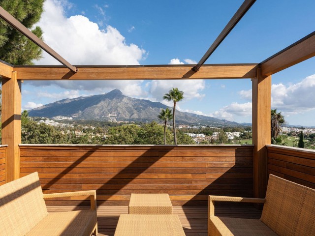 3 Schlafzimmer Villa in Nueva Andalucía