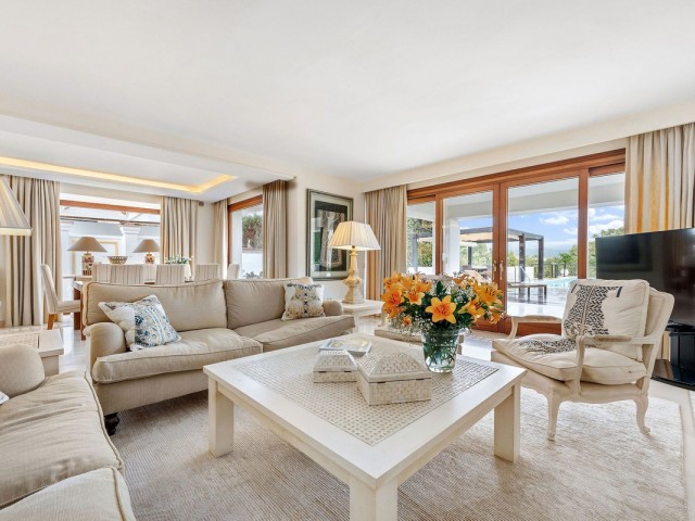 3 Schlafzimmer Villa in Nueva Andalucía