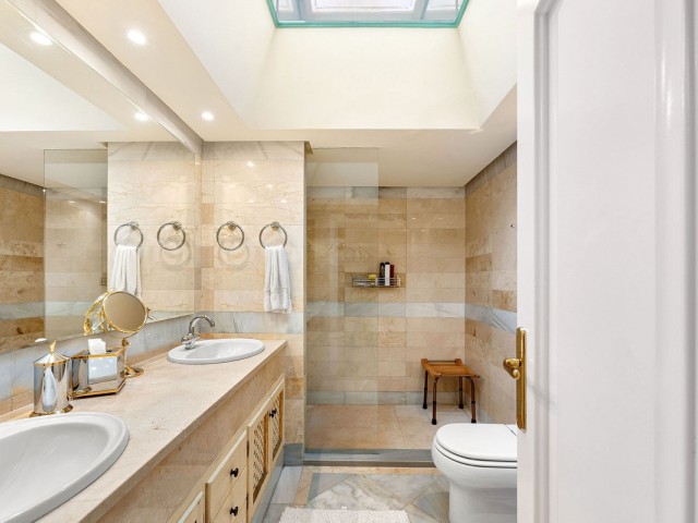 3 Schlafzimmer Villa in Nueva Andalucía