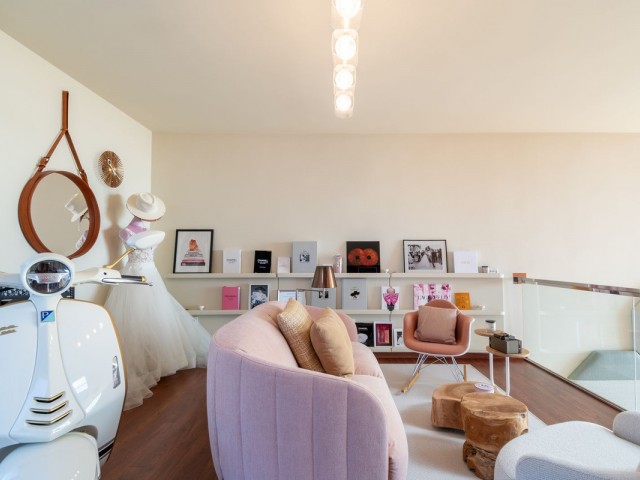 4 Bedrooms Villa in Benahavís