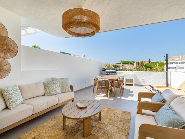 3 Bedrooms Apartment in Nueva Andalucía