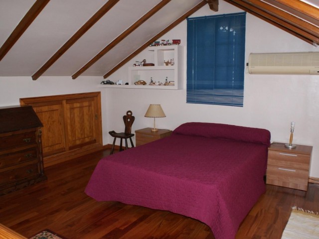 5 Bedrooms Townhouse in Marbella