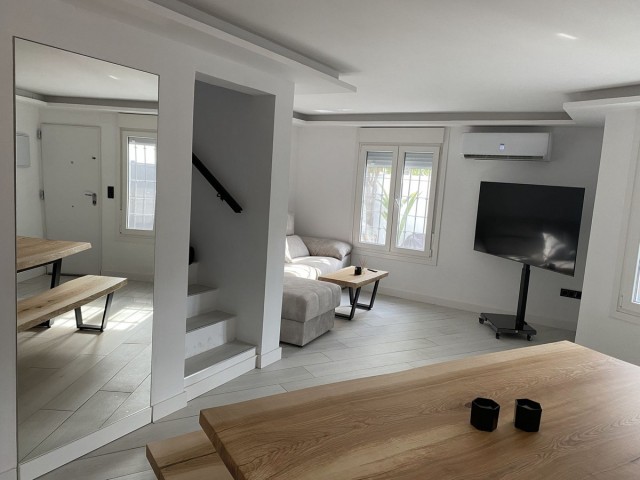 4 Bedrooms Villa in Torremolinos