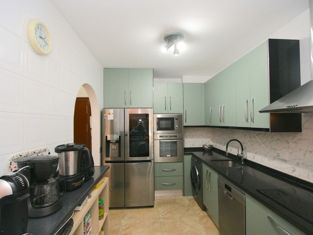 2 Bedrooms Apartment in Fuengirola