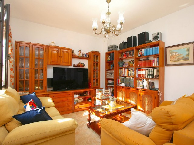 2 Bedrooms Apartment in Fuengirola