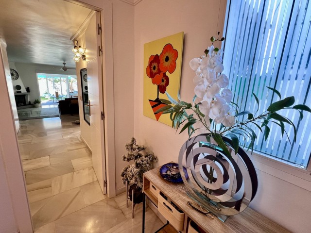 Townhouse, El Paraiso, R5230030