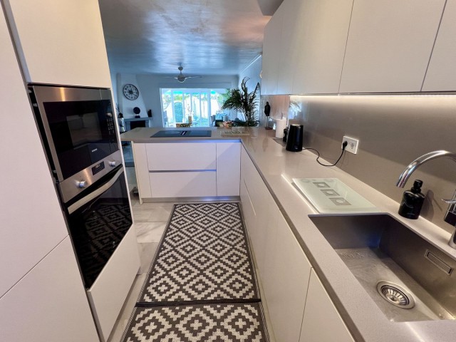 3 Bedrooms Townhouse in El Paraiso