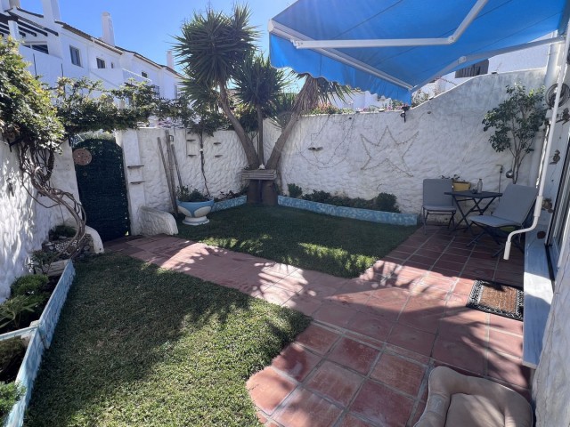 3 Bedrooms Townhouse in El Paraiso