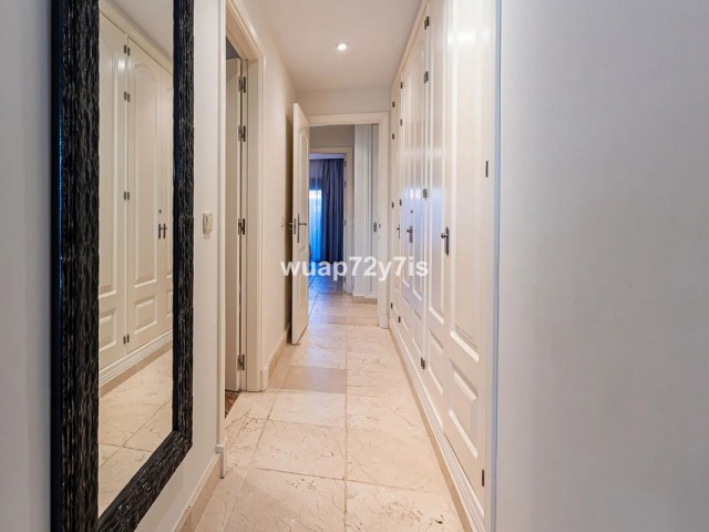 2 Bedrooms Apartment in Estepona