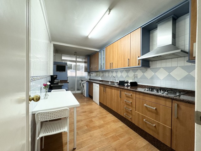 4 Bedrooms Apartment in Fuengirola