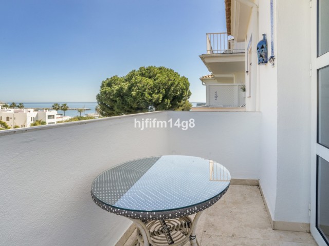 2 Makuuhuoneen Huoneisto Puerto Banús