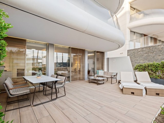 2 Bedrooms Apartment in Estepona