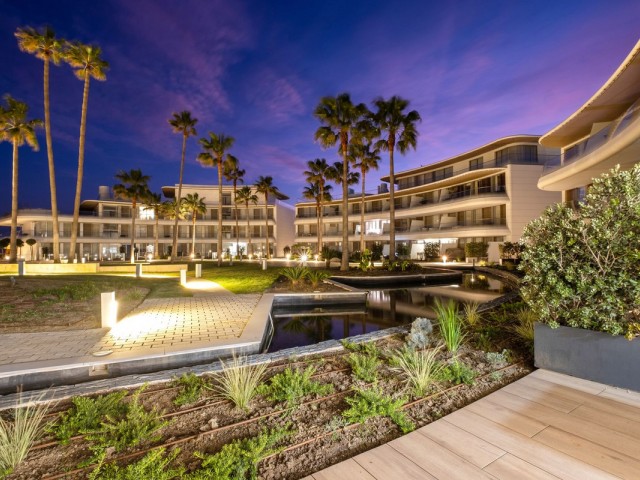 2 Bedrooms Apartment in Estepona